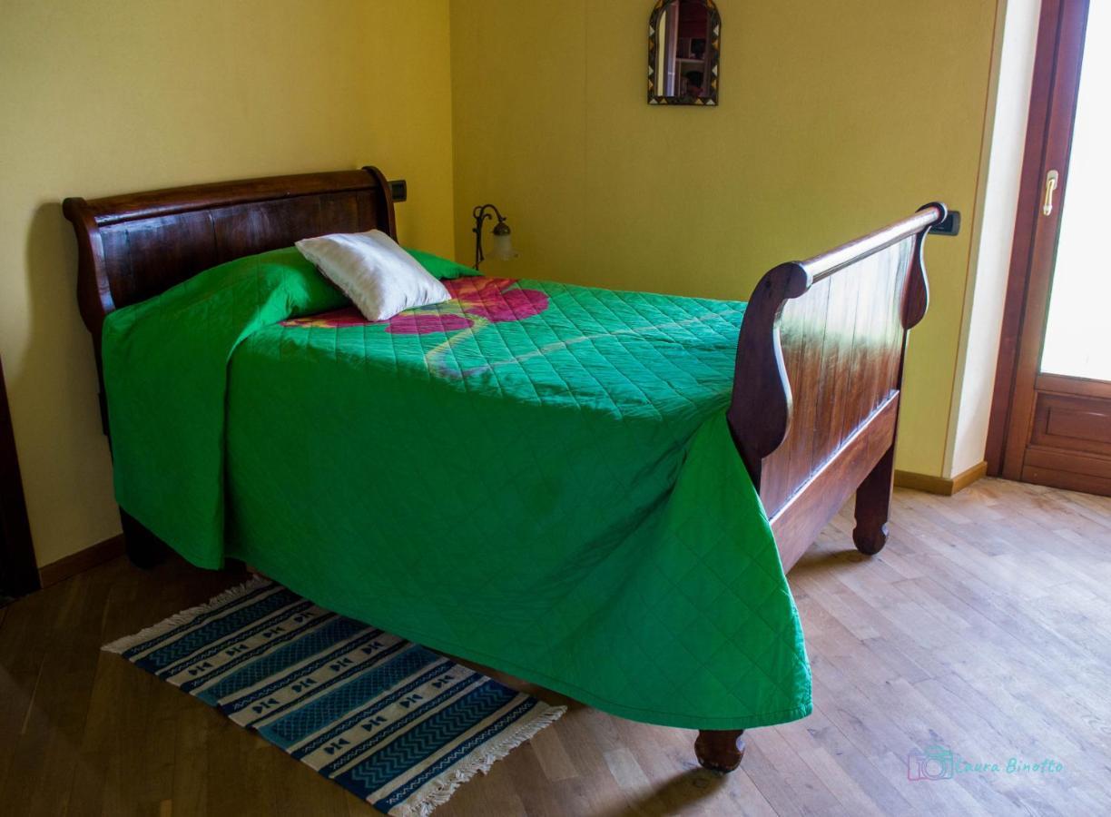 Antiche Vie B&B Serramazzoni Buitenkant foto