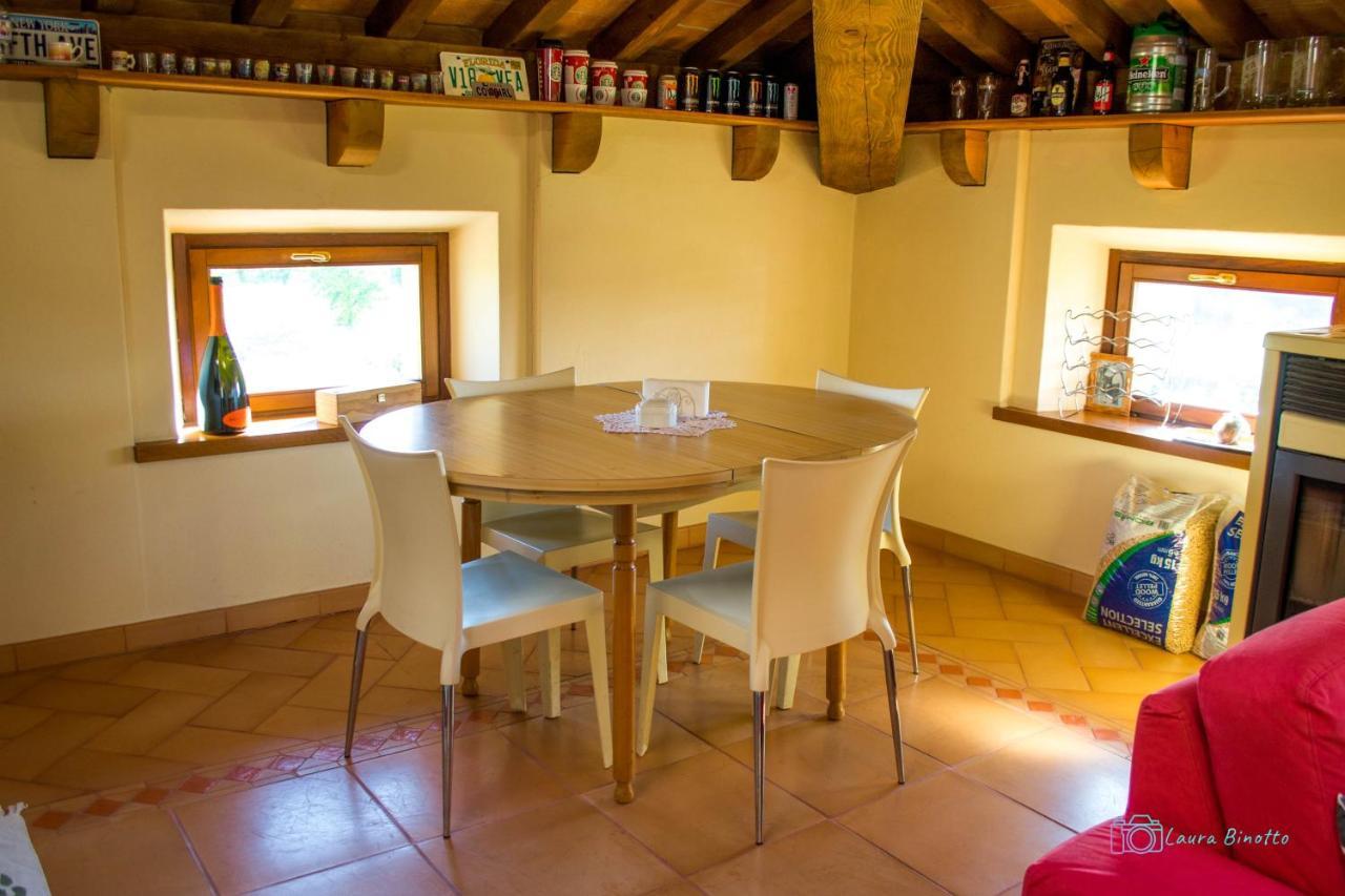Antiche Vie B&B Serramazzoni Buitenkant foto