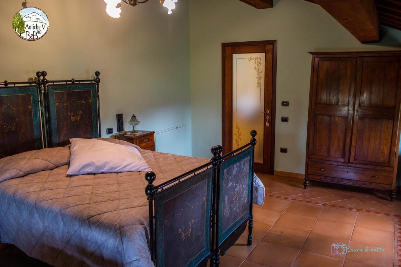 Antiche Vie B&B Serramazzoni Buitenkant foto