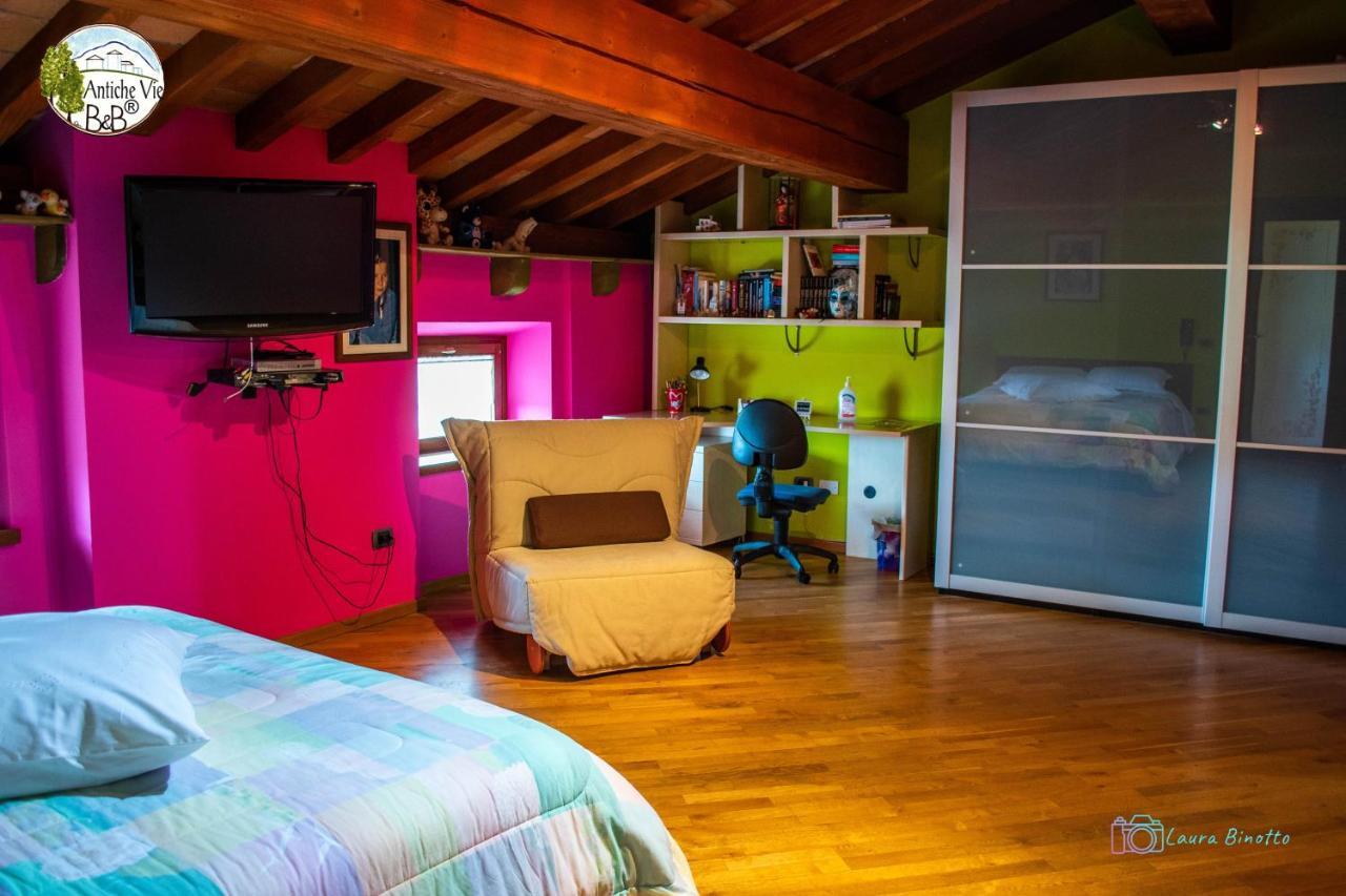 Antiche Vie B&B Serramazzoni Buitenkant foto